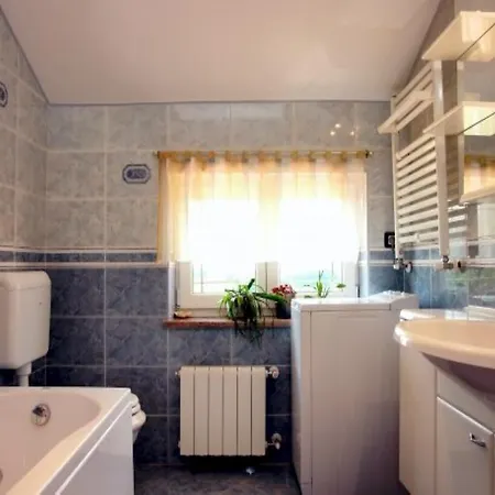 Apartamento Brig Tinjan